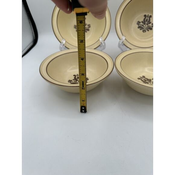 4 Pfaltzgraff Pottery Cereal Bowls Village Pattern 6" Pottery Breakfast Bowl - Picture 5 of 5